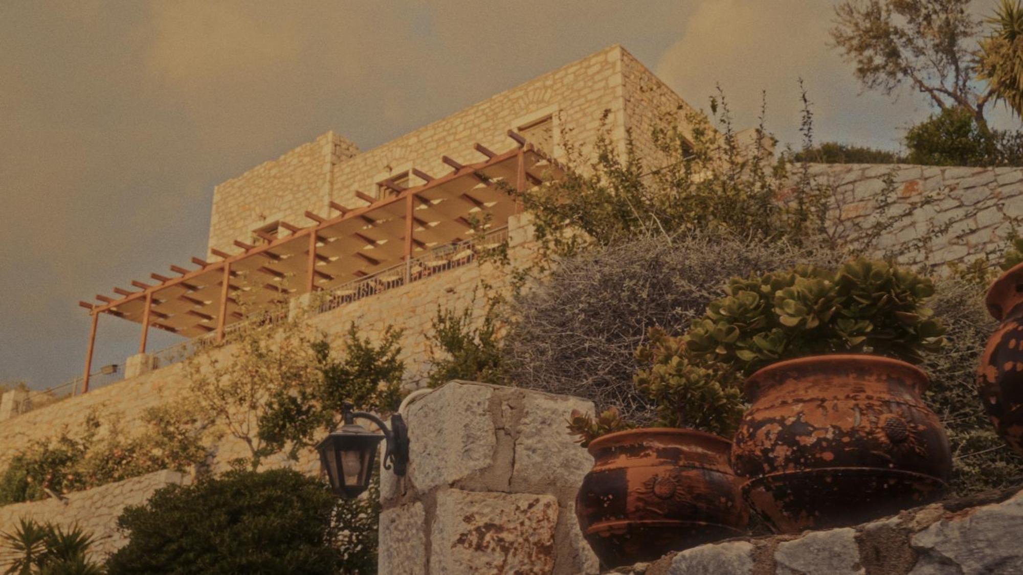 Onar Mani Suites Neo Oitilo Exterior photo